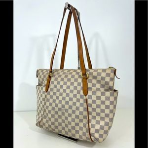 🎁Louis Vuitton 🎁
Totally Handbag Damier Gm Shoulder Bag